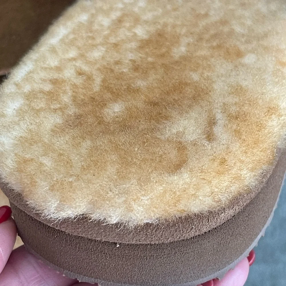 LL Bean Wicked Good Scuff Cozy Brown Shearling Slippers - Picture 10 of 10